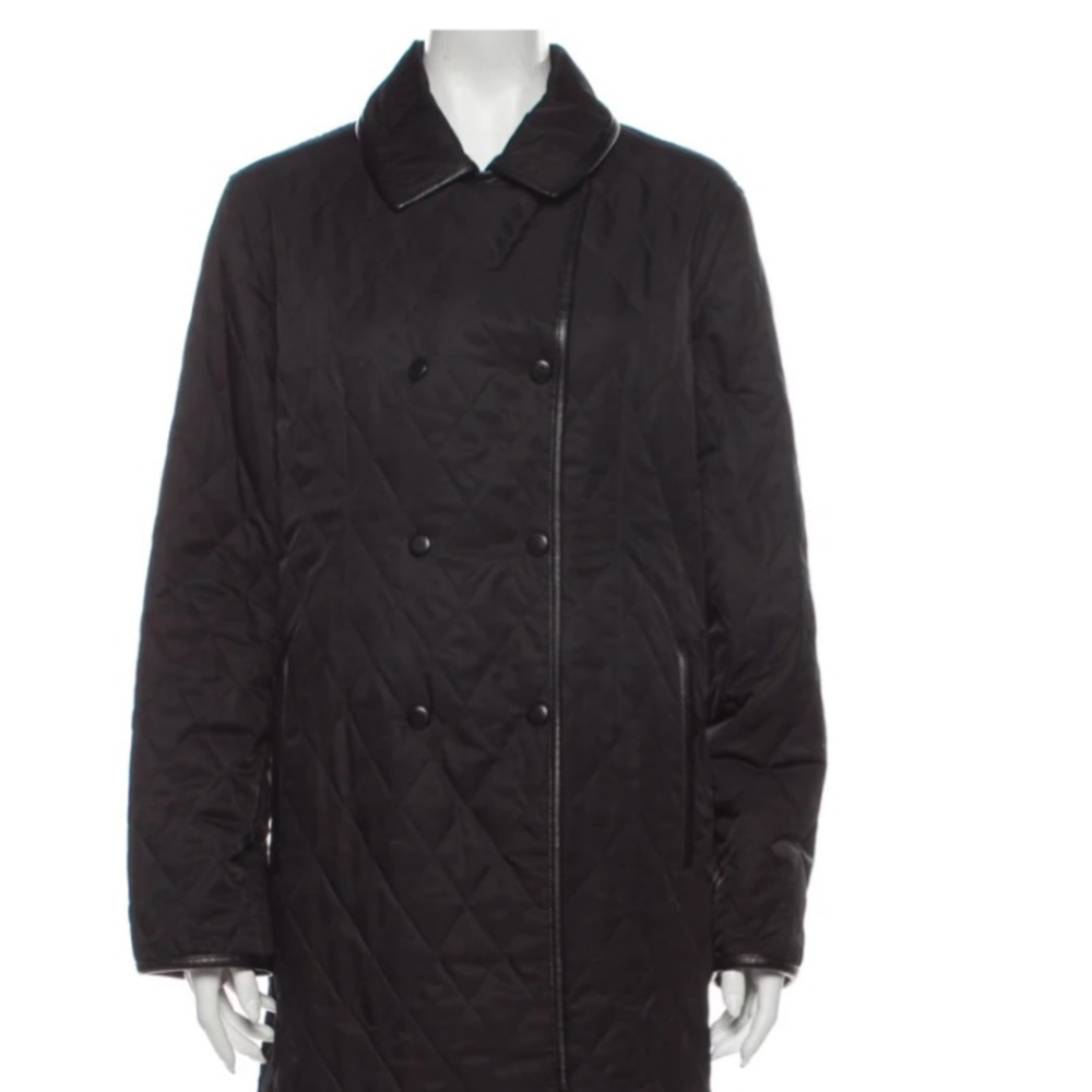 Women's Burberry London quilted, double breasted  long coat size m 8-10